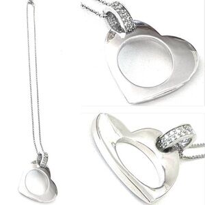 Elegant Silver Heart Pendant Necklace